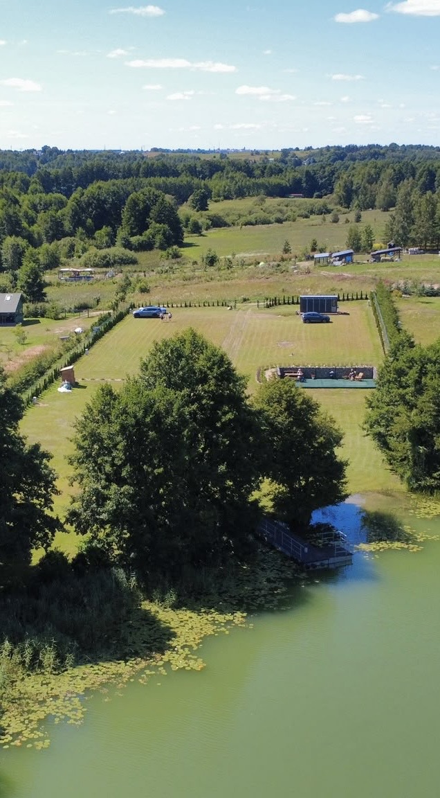 WALTES Camp i jezioro z lotu ptaka